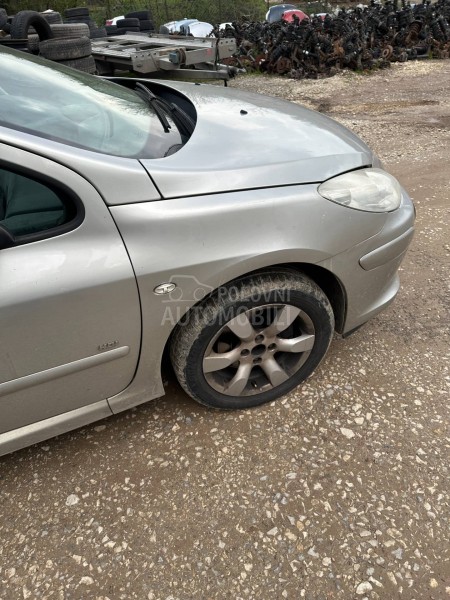 Peugeot 307 EVGC 2007. god. -  kompletan auto u delovima