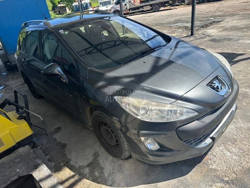 Peugeot 308 KTPD 2012. god. -  kompletan auto u delovima