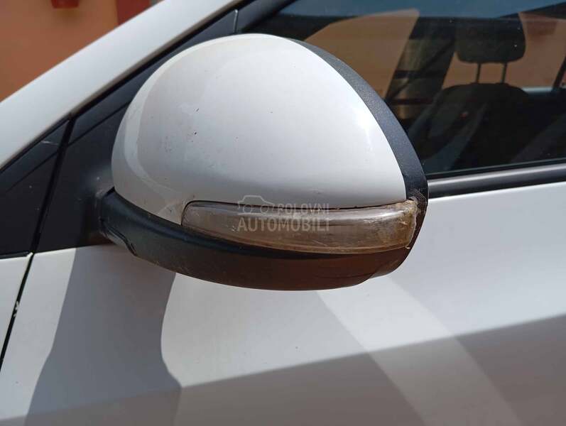 Chevrolet Cruze 1.6 LS