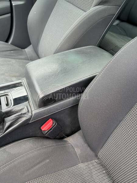 Peugeot 508 EZRC 2015. god. -  kompletan auto u delovima