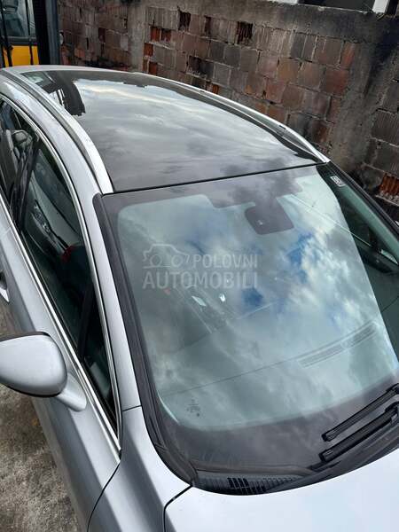 Peugeot 508 EZRC 2015. god. -  kompletan auto u delovima