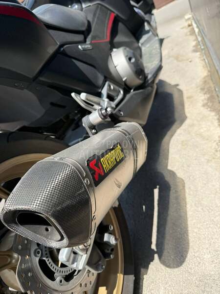 Honda integra 750s Akrap