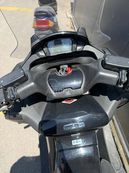 Honda integra 750s Akrap