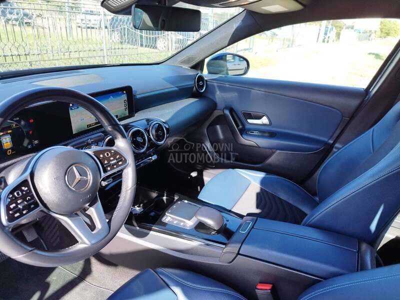Mercedes Benz A 180 A 180 D 8G-DCT