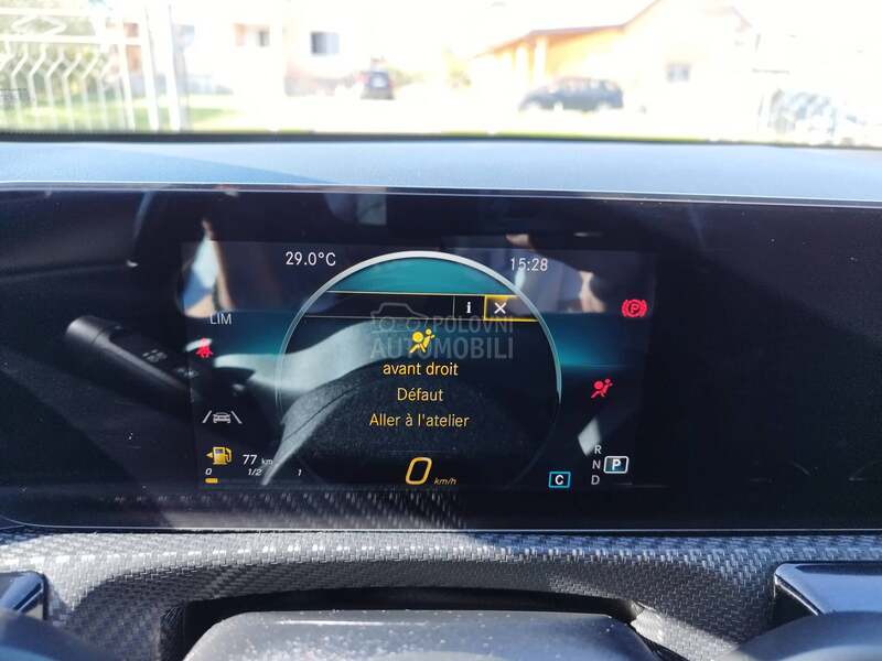 Mercedes Benz A 180 A 180 D 8G-DCT