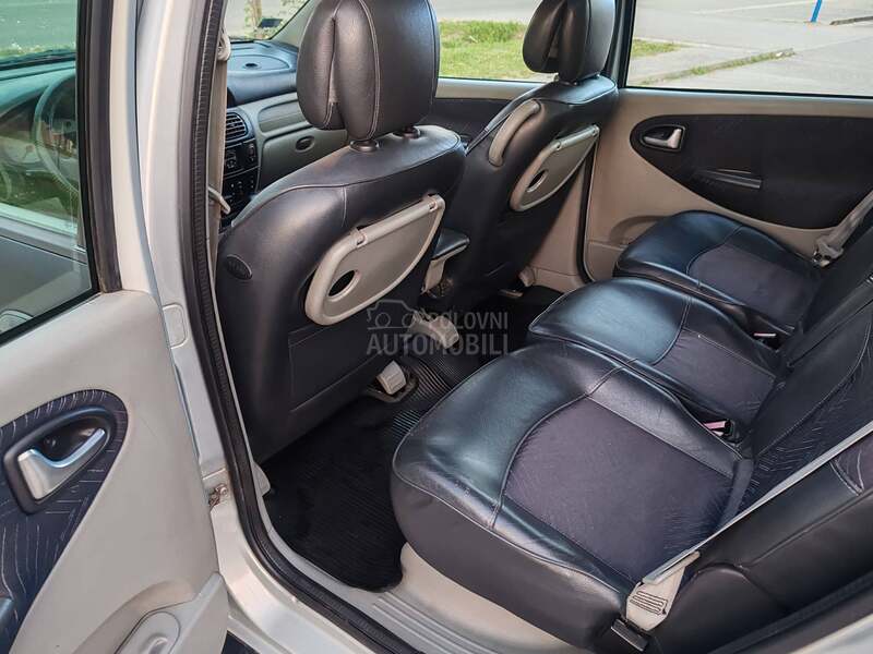 Renault RX 4x4