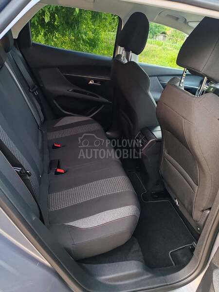 Peugeot 3008 1.6 BLUEHDI