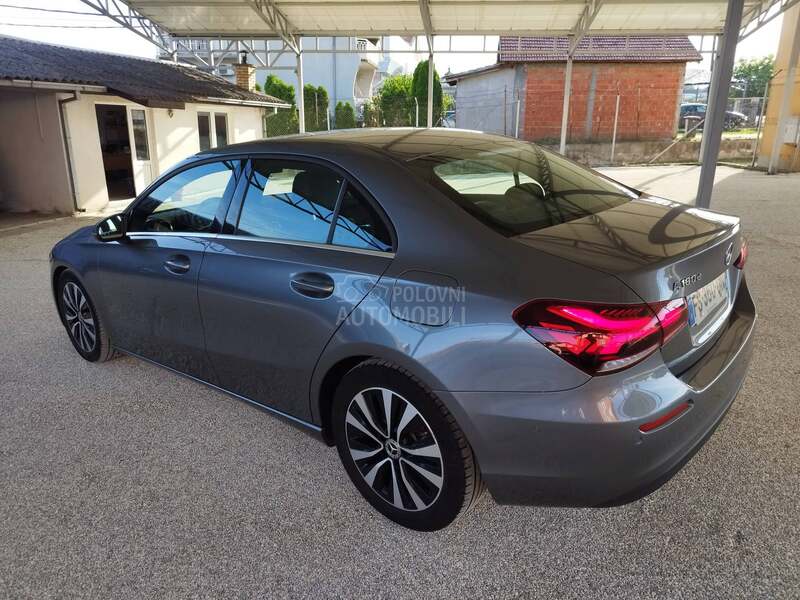 Mercedes Benz A 180 A 180 D