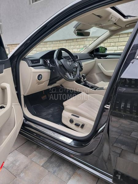 Škoda Superb /STYLE/DSG/PANO/