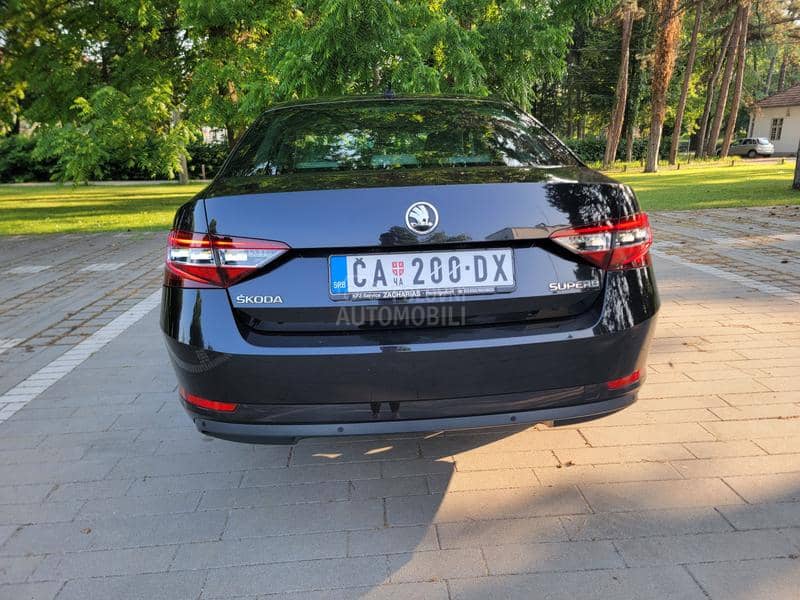 Škoda Superb /STYLE/DSG/PANO/