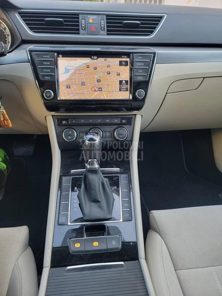 Škoda Superb /STYLE/DSG/PANO/