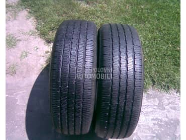 Kumho 235/60 R17 Letnja