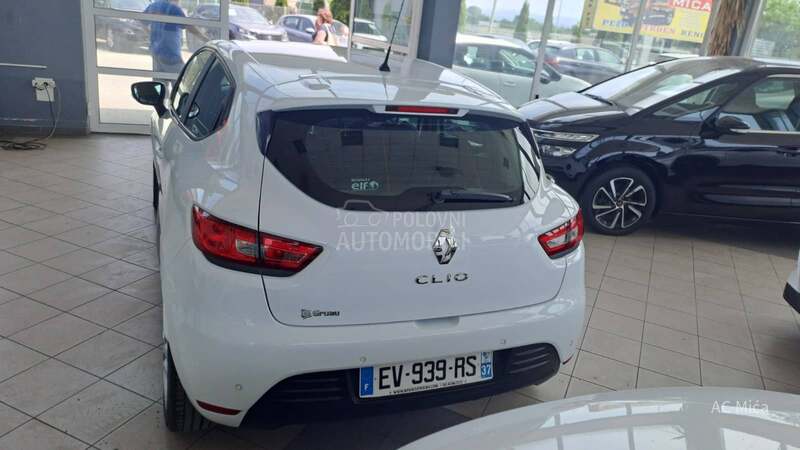 Renault Clio 1.0 TCE NAV LED