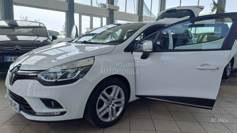Renault Clio 1.0 TCE NAV LED