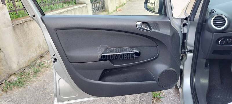 Opel Corsa D 1.3 cdti COSMO