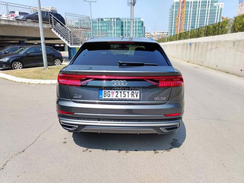 Audi Q8 3xS-line