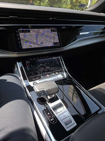 Audi Q8 3xS-line