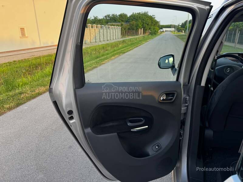 Citroen C3 Picasso 1.6 E X L U S I V E