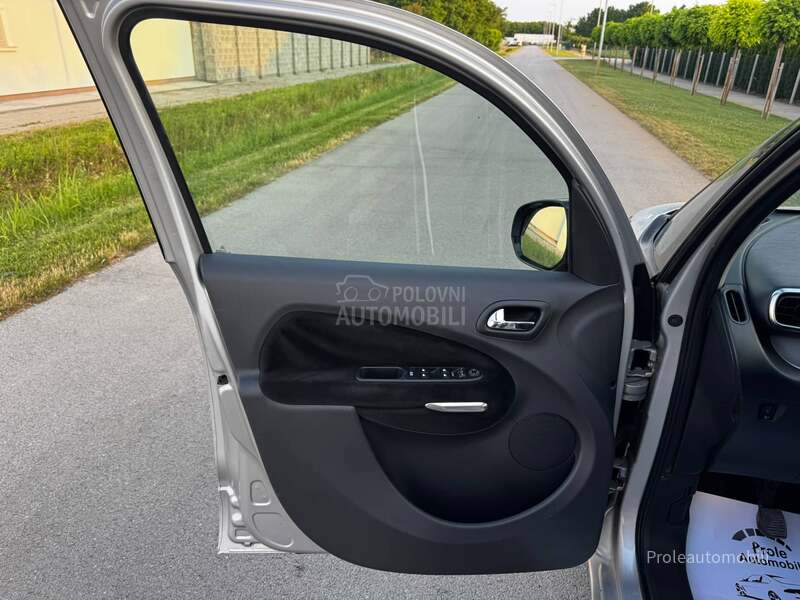 Citroen C3 Picasso 1.6 E X L U S I V E