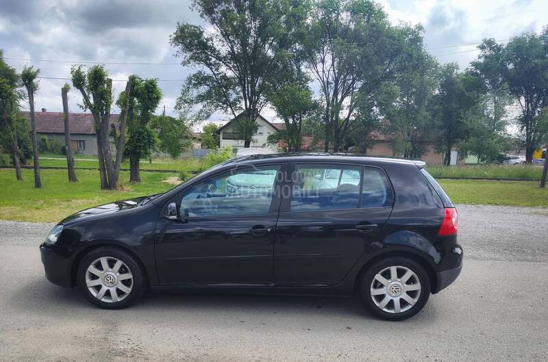 Volkswagen Golf 5 2.0 FSI