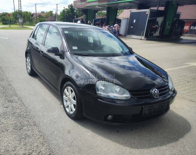 Volkswagen Golf 5 2.0 FSI