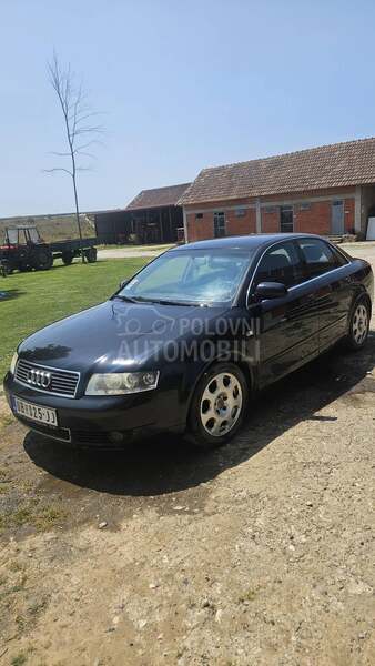 Audi A4 reggod