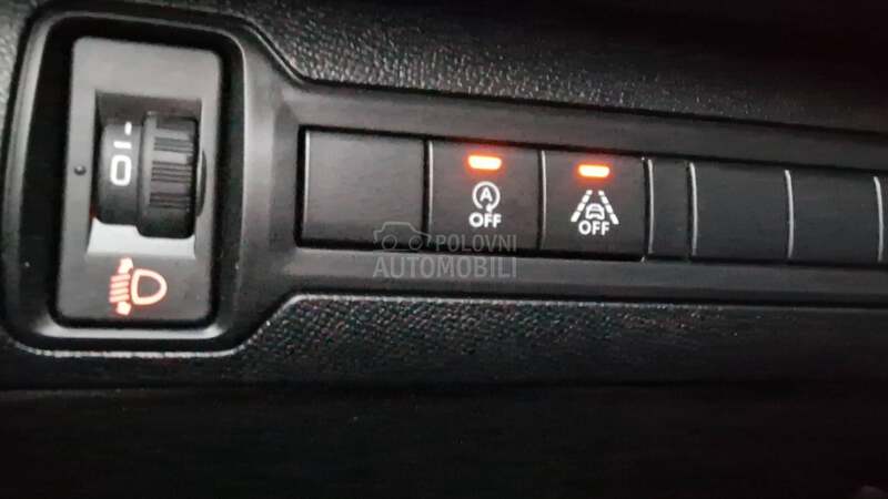 Peugeot 308 KREDlT BEZ UCESCA