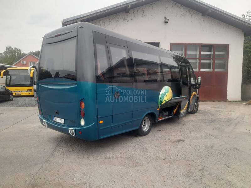Iveco wing