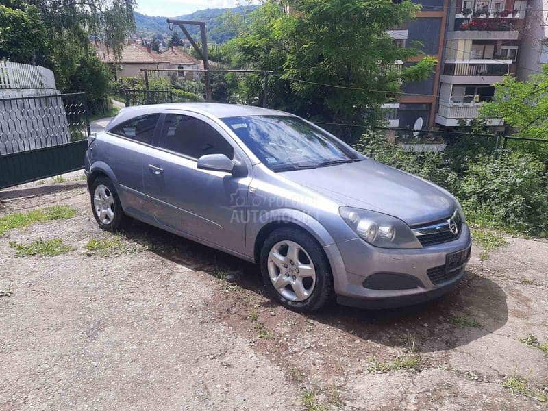 Opel Astra H 1.3