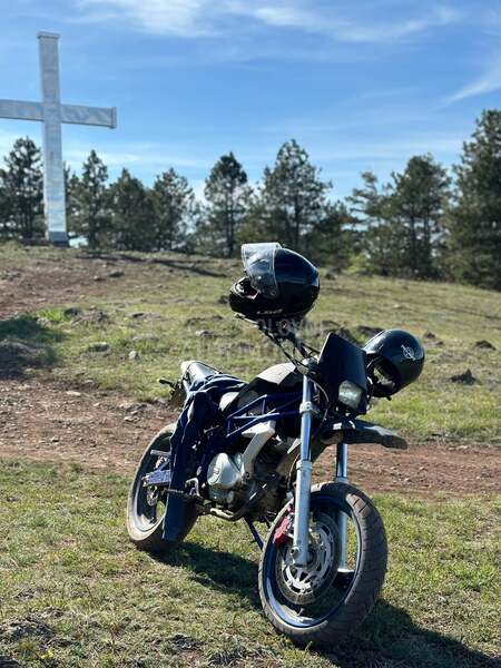 Sachs X road