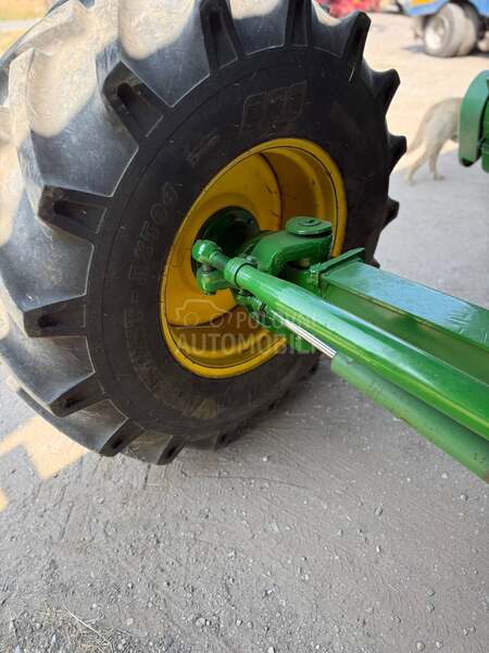 John Deere WTS9680