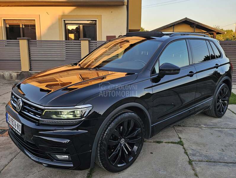 Volkswagen Tiguan //R-LINE//Black