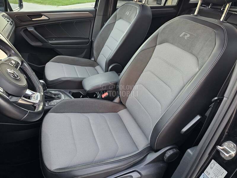 Volkswagen Tiguan //R-LINE//Black
