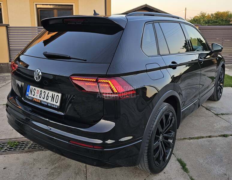 Volkswagen Tiguan //R-LINE//Black