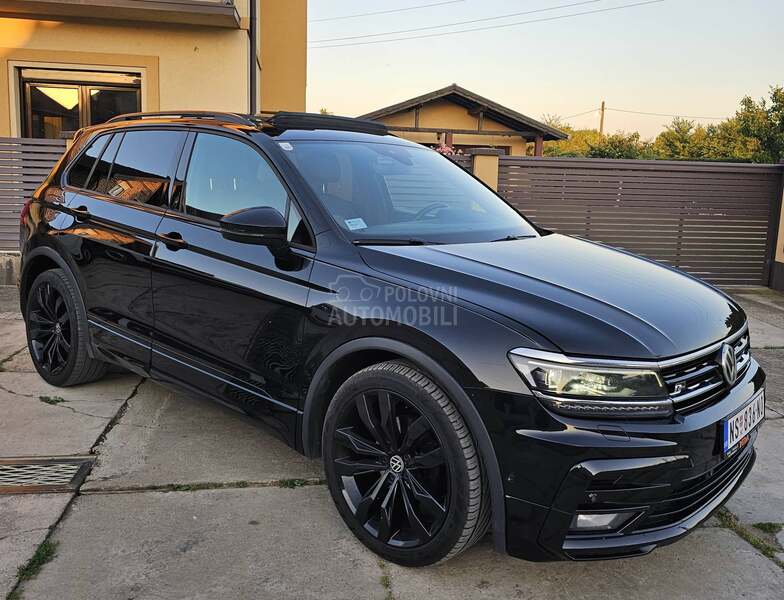 Volkswagen Tiguan //R-LINE//Black