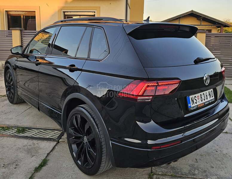 Volkswagen Tiguan //R-LINE//Black