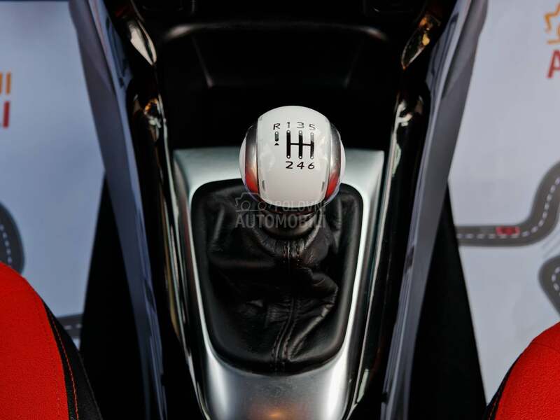 Citroen DS3 1,6 sport chic