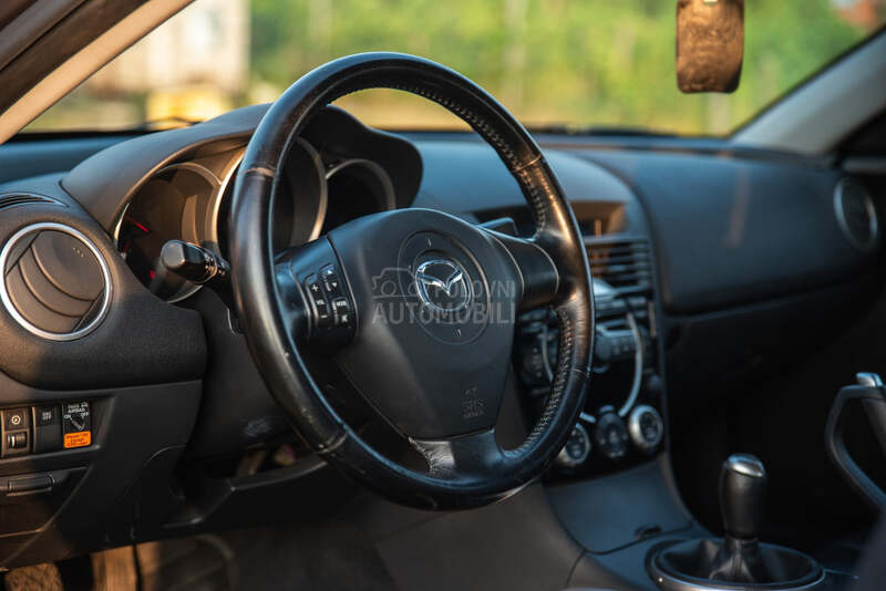Mazda RX-8 