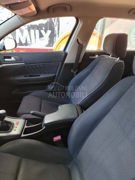 Alfa Romeo 159 1.9 JTDm 8v Restyle
