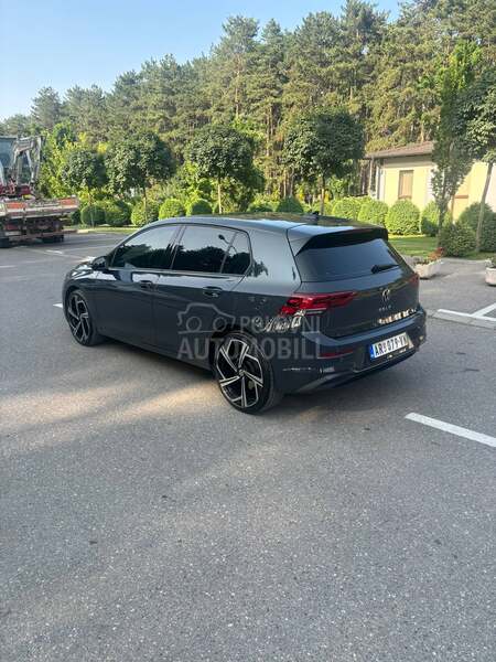 Volkswagen Golf 8 1.5 TGI/DSG/CNG