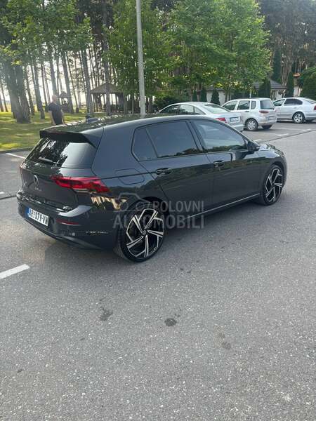 Volkswagen Golf 8 1.5 TGI/DSG/CNG