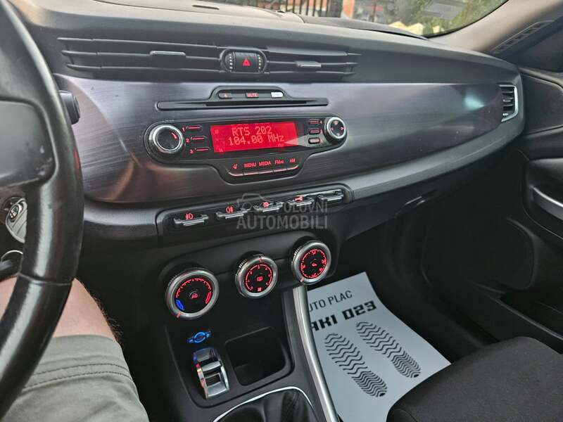 Alfa Romeo Giulietta 