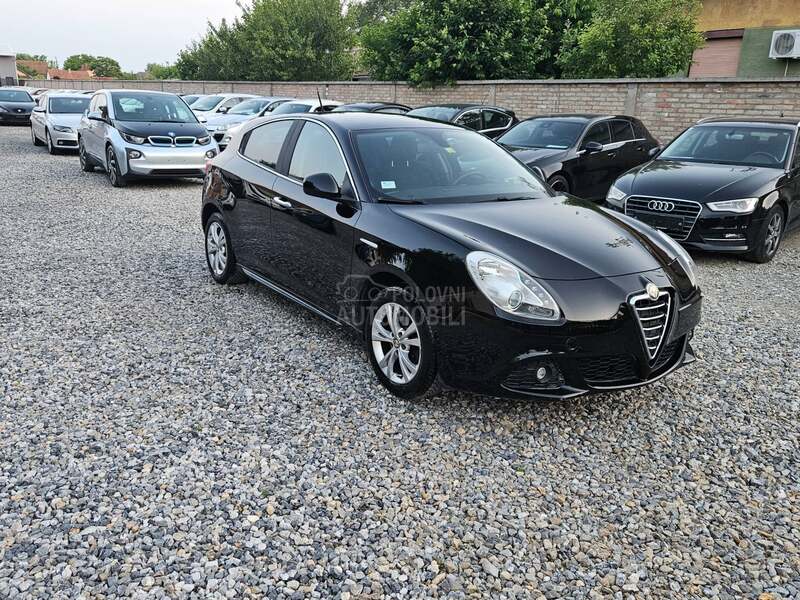 Alfa Romeo Giulietta 