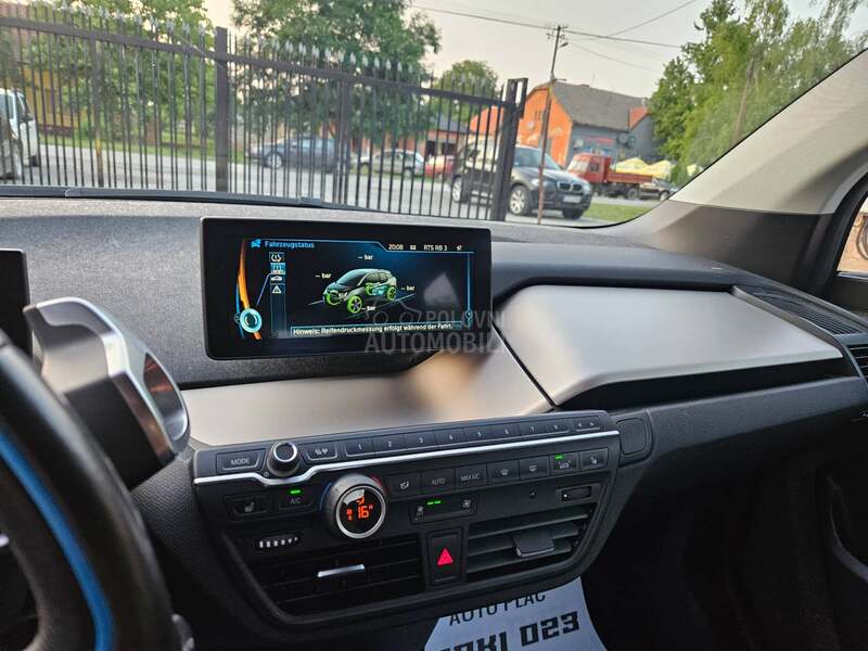 BMW i3 Rex  pomocni motor