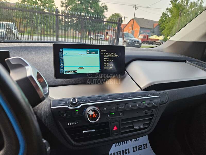 BMW i3 Rex  pomocni motor