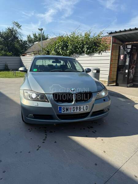 BMW 320 