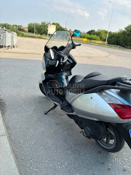 Aprilia Atlantic 200