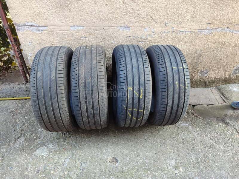 Michelin 235/55 R18 Letnja