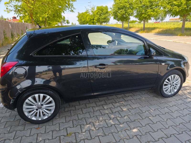 Opel Corsa D 