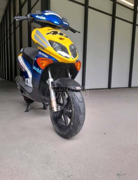 Honda X8R